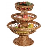 Etagere aus Korb 