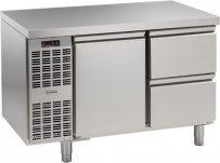 Kühltisch, 2 Abteile, steckerfertig, 1 Tür, 2 Schubladen 1/2 Korpushöhe: 650 mm, Tiefe: 700 mm