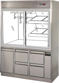 Fleischkühlvitrine