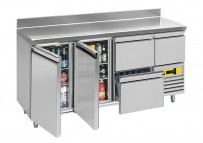 Snack-/Rückbuffetkühltisch, steckerfertig, 2 Türen Korpushöhe: 810 mm, Tiefe: 600 mm